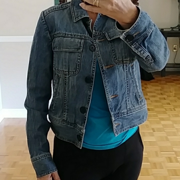 Club Monaco denim jean jacket sz S/XS - Picture 3 of 7